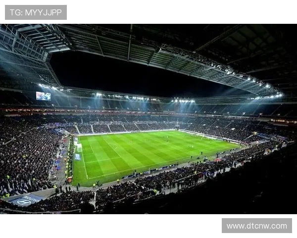 法甲俱乐部在现代足球中的创新战略路径解析 法甲俱乐部在现代足球中的创新战略路径解析